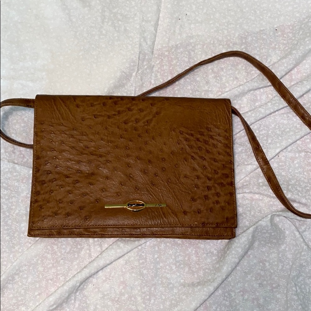 Lou Taylor brown leather purse with inside mirror
